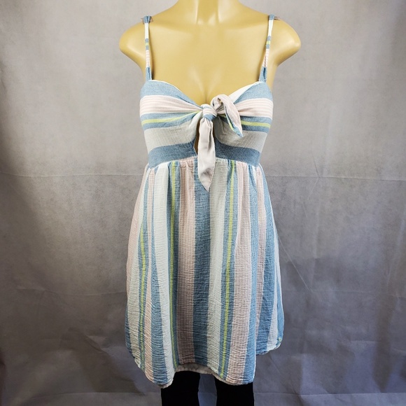 Socialite Dresses & Skirts - 🔴SALE🔴 Socialite Pastel White Blue Pink Dress L